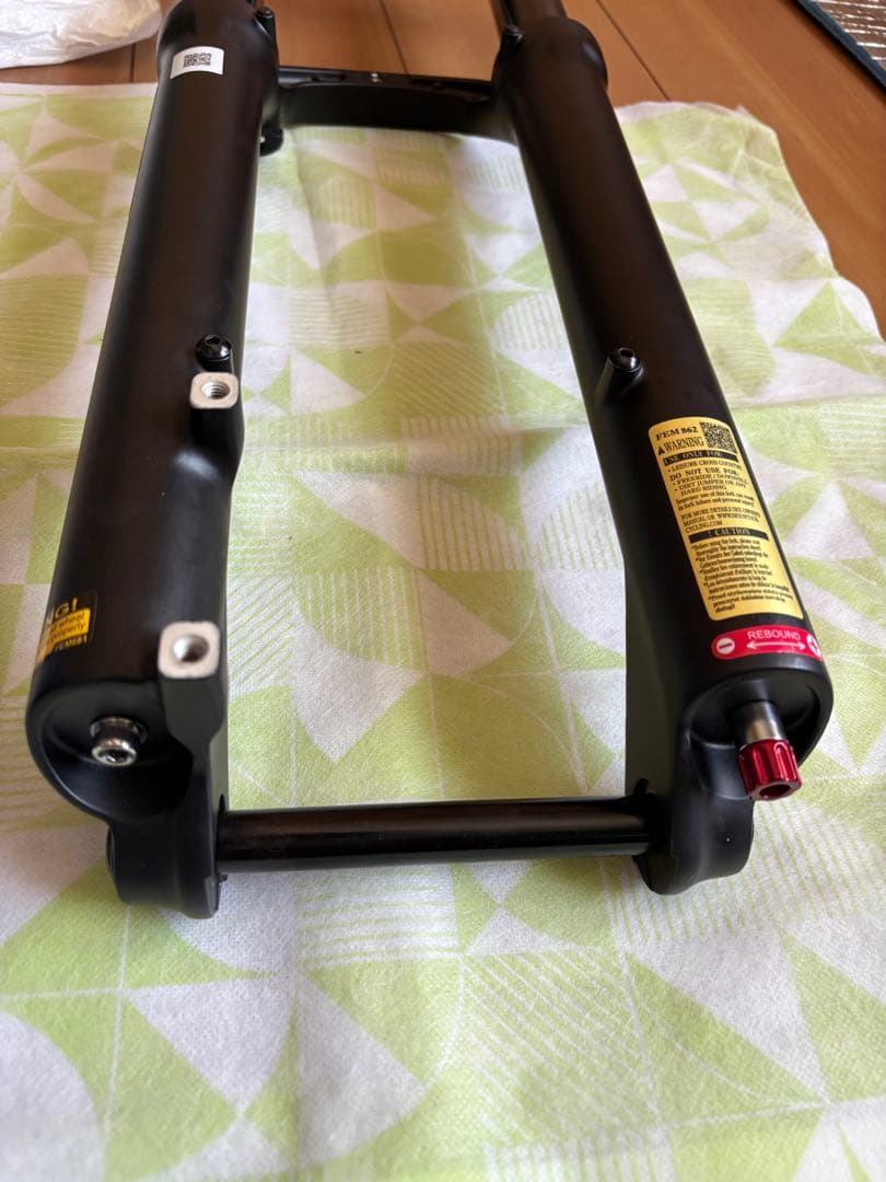 SR SUNTOUR XCR 29インチサスペンションフォーク