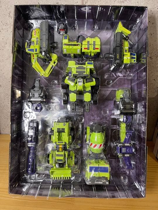 MAKETOYS メイクトイズ　ジャイアント　デバスター似